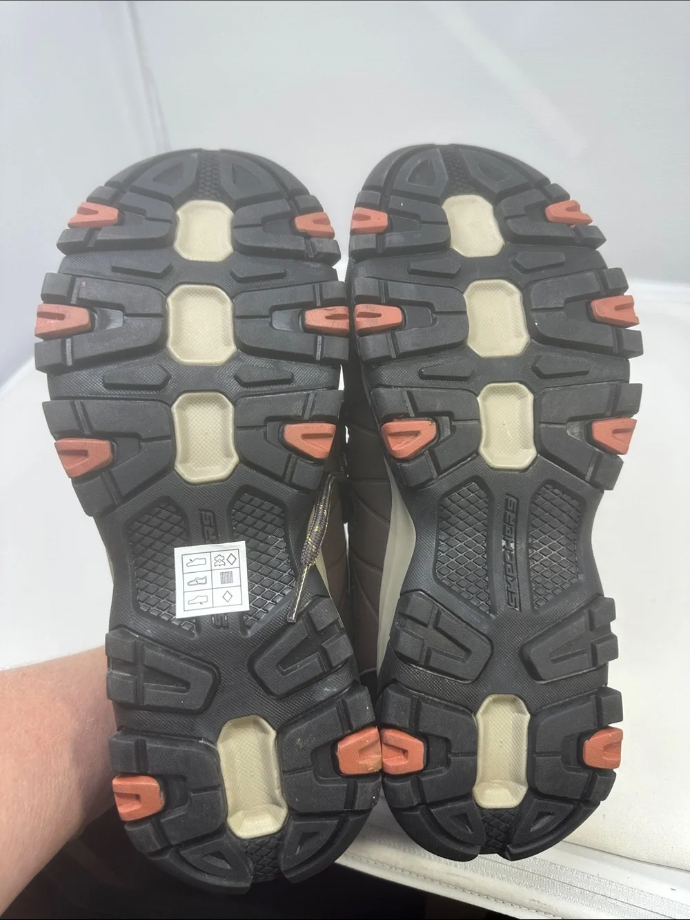 Sketchers Outdoor hikers Size 9